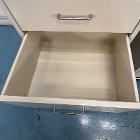 Lot Of 3 Drawer Rolling Cabinets - Quantity 3 image 3